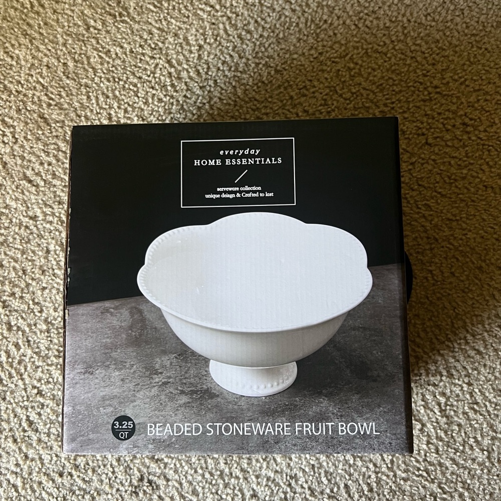 Everyday Home Essentials White Beaded Stoneware Fruit Bowl